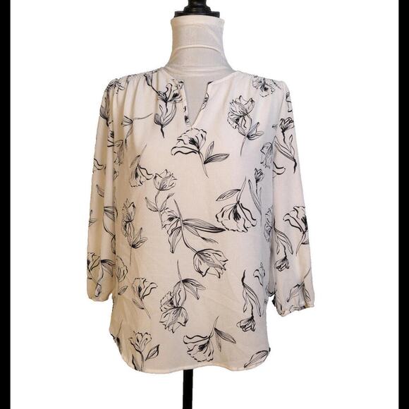 Fun2Fun Floral Blouse White Size Small 3/4 Sleeve Top - Picture 1 of 8